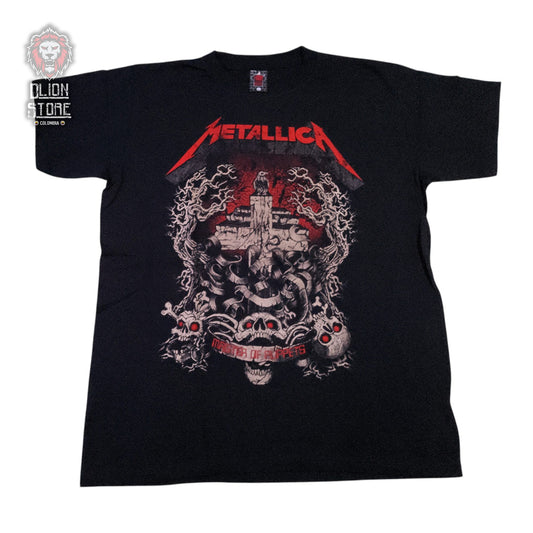 Camiseta negra unisex de Metallica estampada, producto de DLion Store