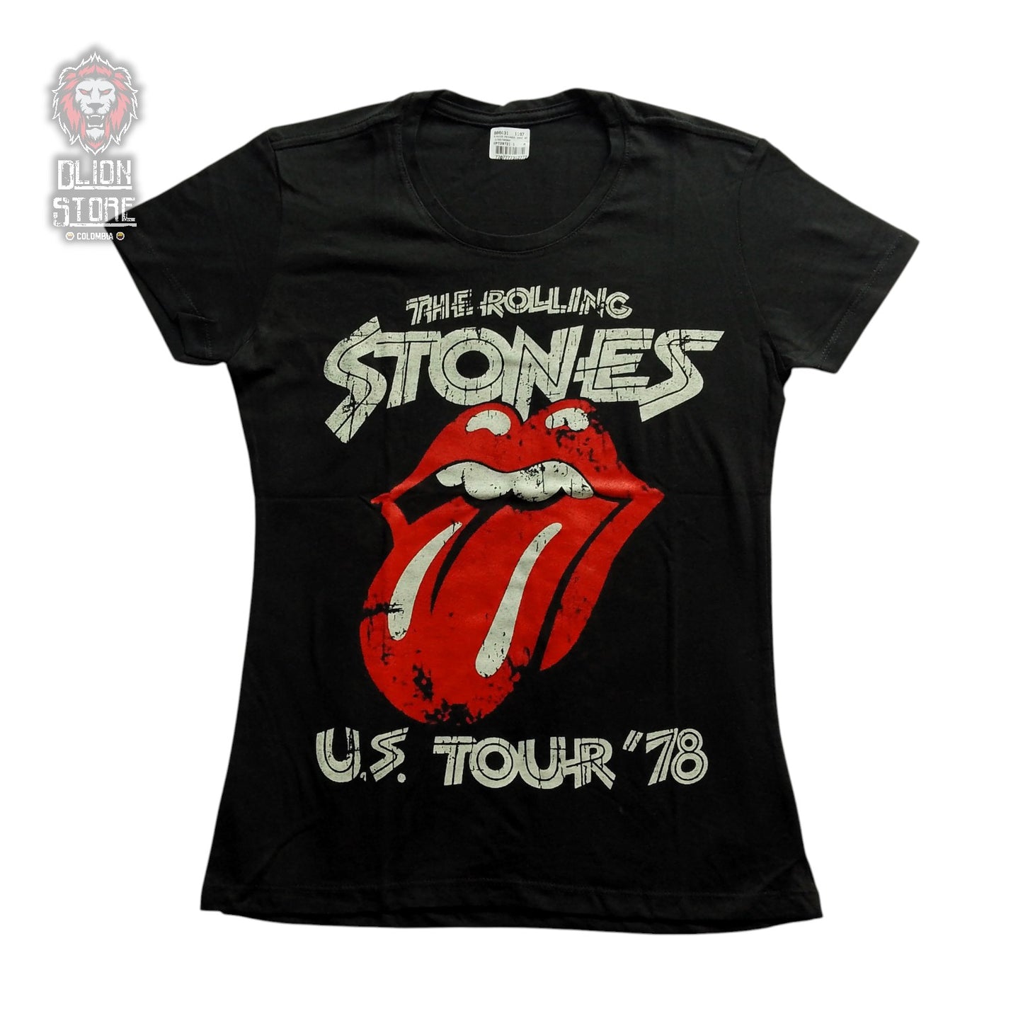 Camiseta negra estampada. Disponible en DLion Store.