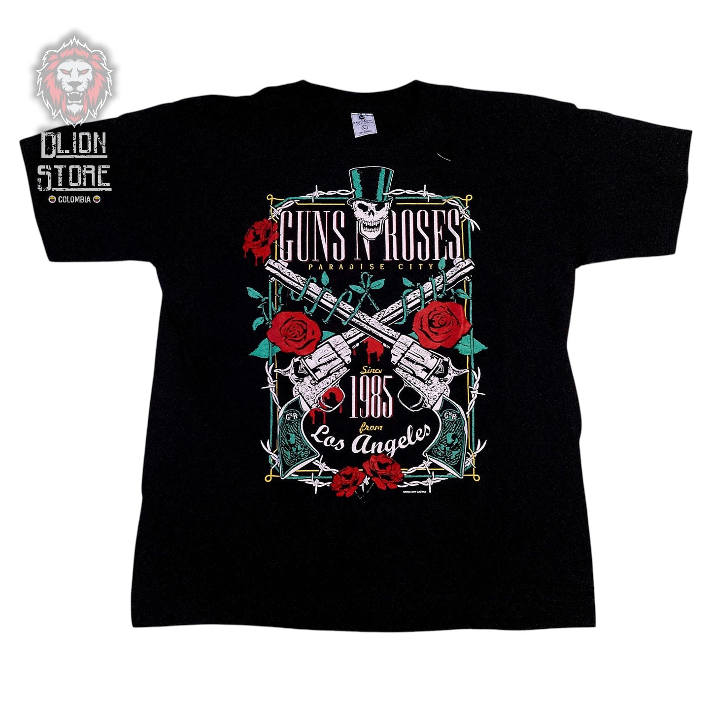 Camiseta de Guns and Roses color negro, estampada, estilo unisex, disponible en Colombia.