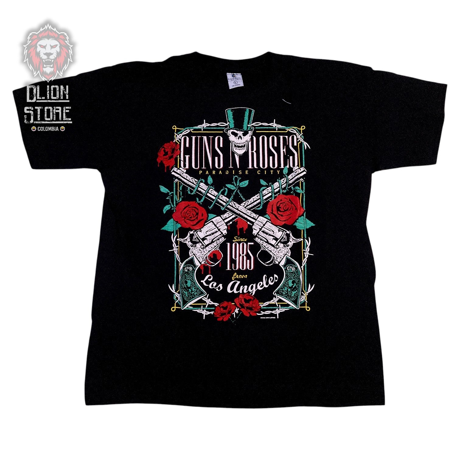 Camiseta de Guns and Roses color negro, estampada, estilo unisex, disponible en Colombia.